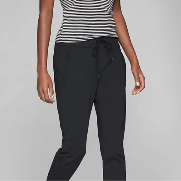Athleta Black Women's Jogger Pants with Pockets Size 0 - Picture 1 of 8